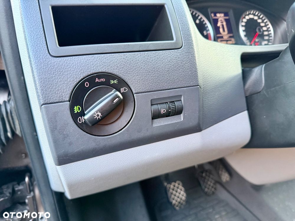 Volkswagen Transporter Multivan Business - 16