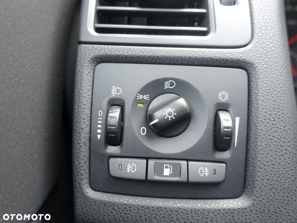 Volvo C30 1.6 Kinetic - 15