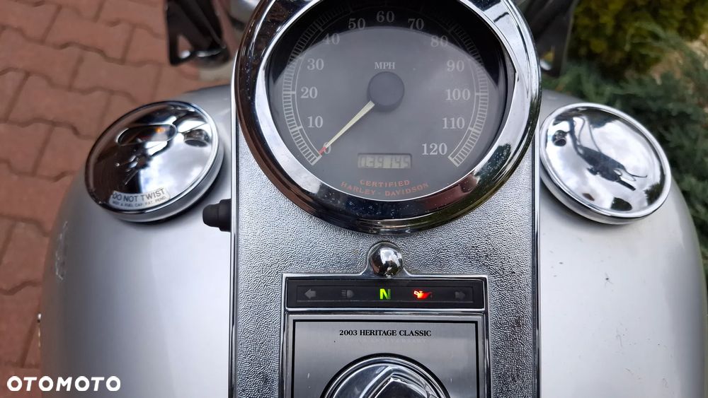 Harley-Davidson Softail Heritage Classic - 22