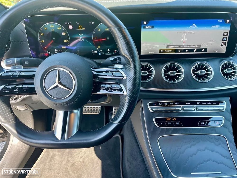 Mercedes-Benz E 220 d 9G-TRONIC AMG Line - 9
