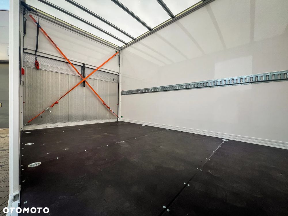 Iveco 35S18HA8 3.0 Diesel 180KM KONTENER 8EPAL + WINDA - 24