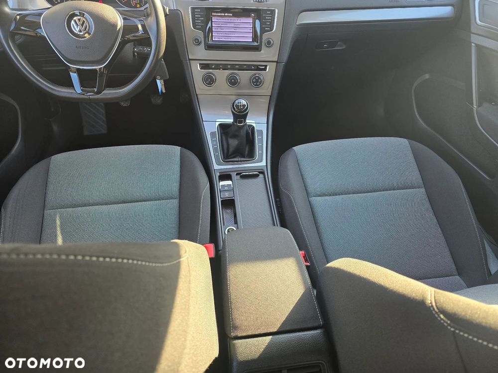 Volkswagen Golf 1.2 TSI BlueMotion Technology Comfortline - 16