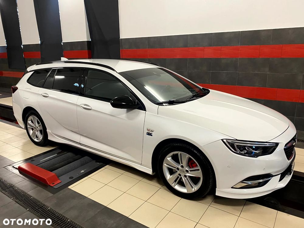 Opel Insignia 2.0 CDTI 4x4 Ultimate S&S - 4