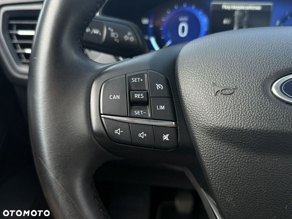 Ford Focus 1.0 EcoBoost Hybrid TITANIUM STYLE - 17