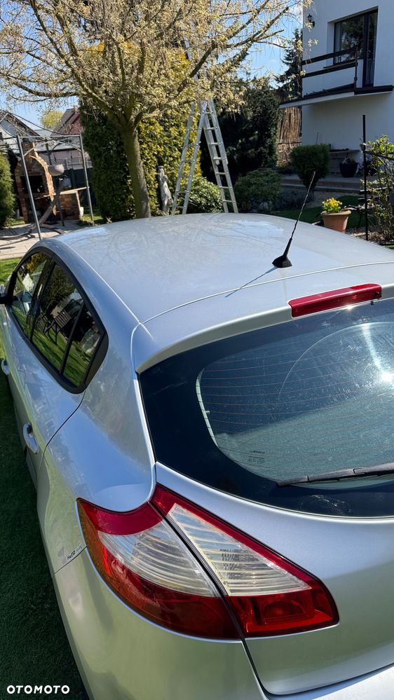 Renault Megane dCi 130 FAP Dynamique - 8