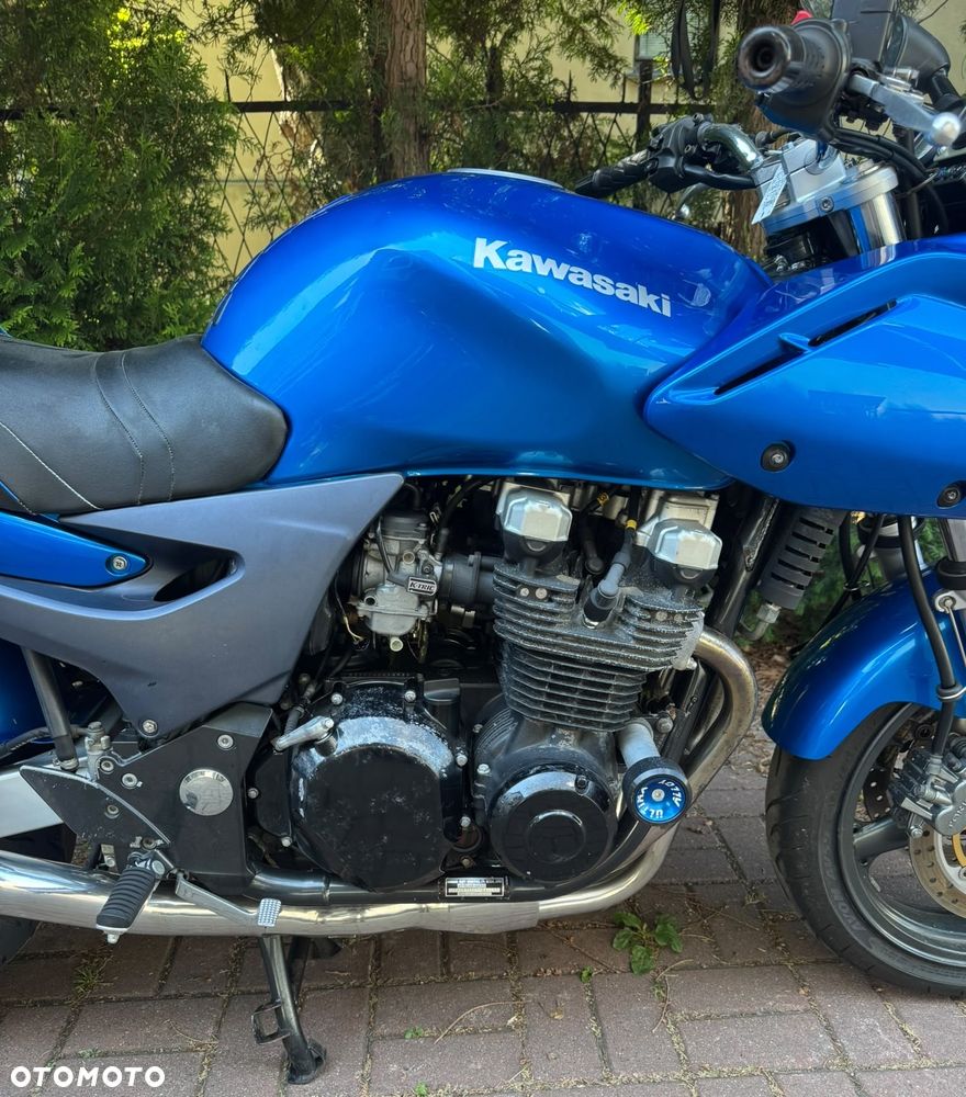 Kawasaki ZR - 10