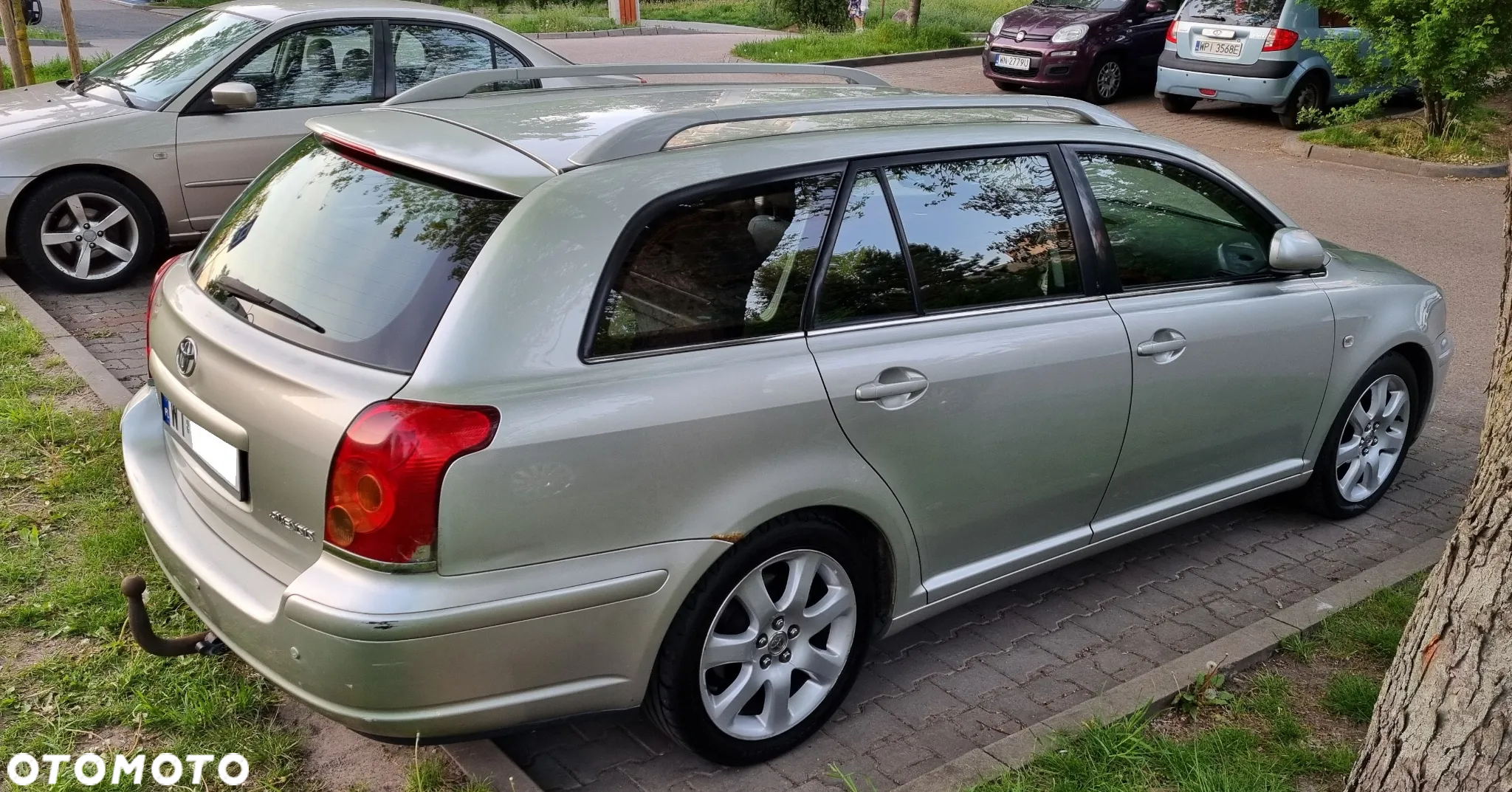 Toyota Avensis - 6
