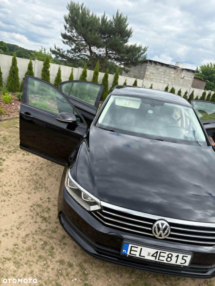 Volkswagen Passat 1.4 TSI BMT Trendline - 14