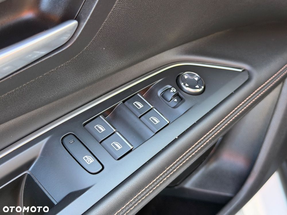Peugeot 5008 BlueHDi 130 EAT8 GT - 20