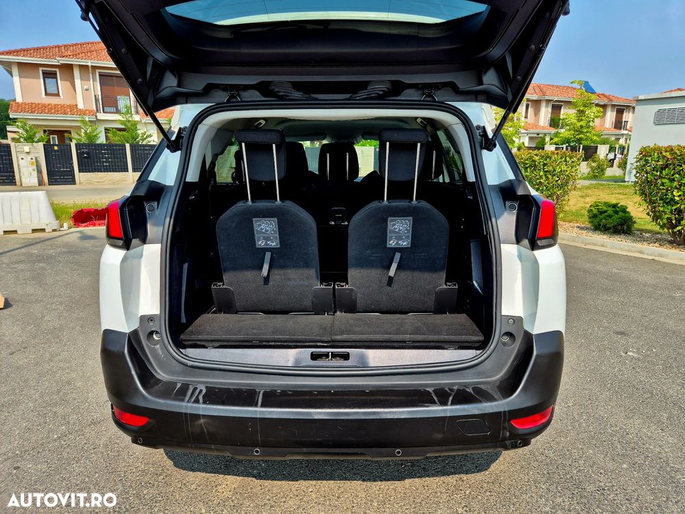 Peugeot 5008 1.6 BlueHDI Active - 12