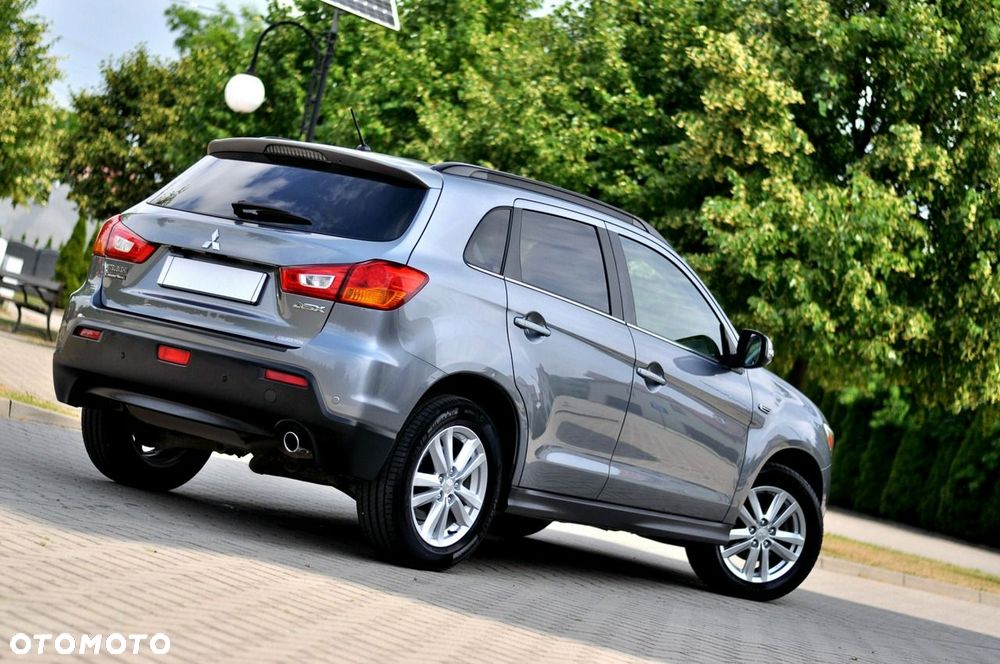 Mitsubishi ASX - 5