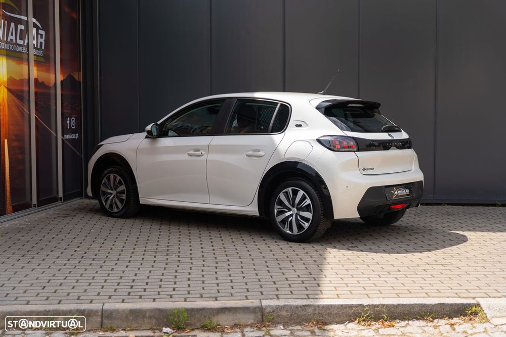 Peugeot e-208 Active - 7