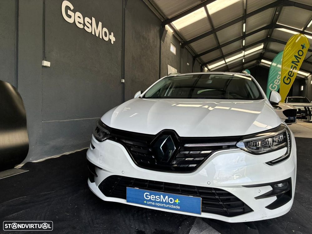 Renault Mégane Sport Tourer - 2