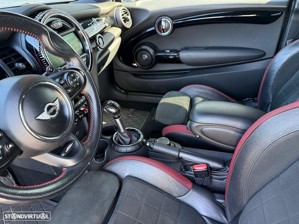 MINI 3 Portas John Cooper Works Aut. - 29