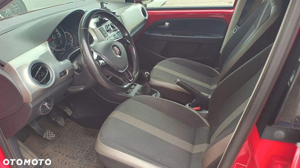 Volkswagen up! 1.0 high Perfectline - 24