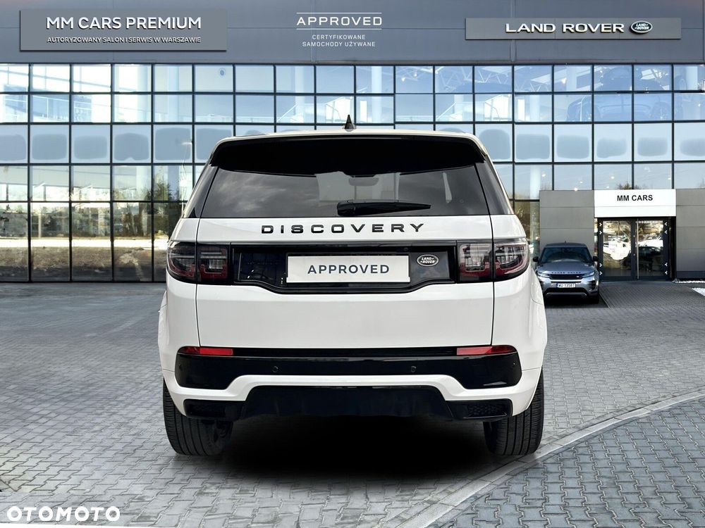 Land Rover Discovery Sport - 11