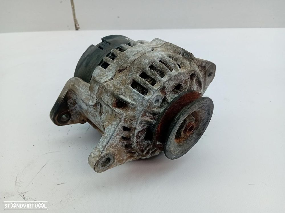Alternador NISSAN Terrano II (R20) - 3