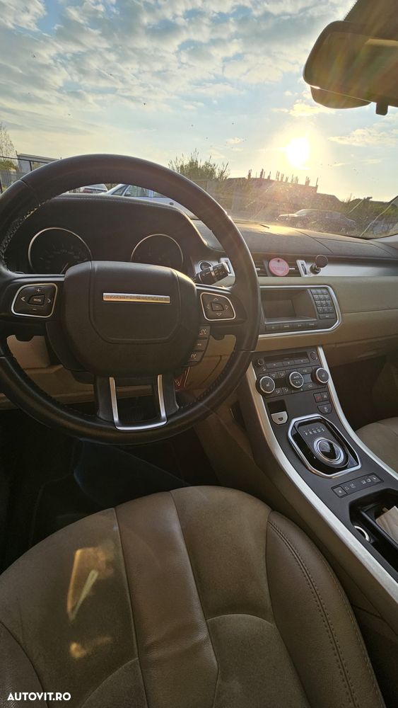 Land Rover Range Rover Evoque - 15