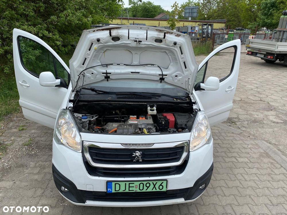 Peugeot PARTNER - 26