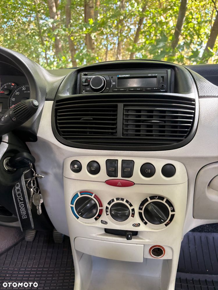 Fiat Punto 1.2 8V Dynamic - 8