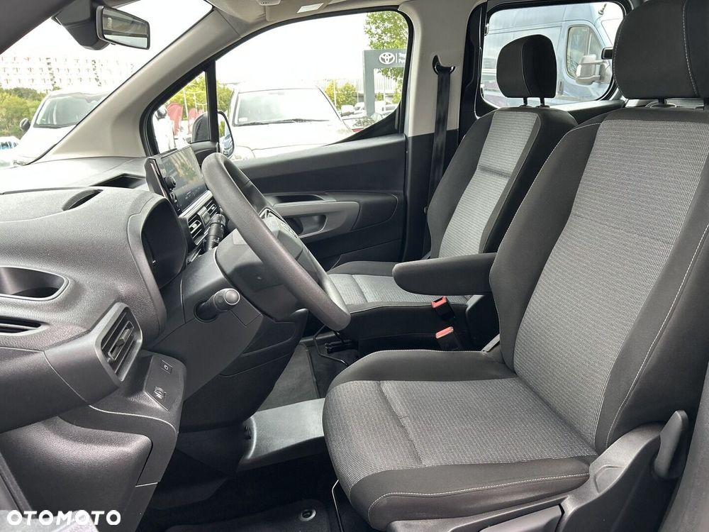 Toyota Proace City Verso Long 1.5 D-4D Business - 9