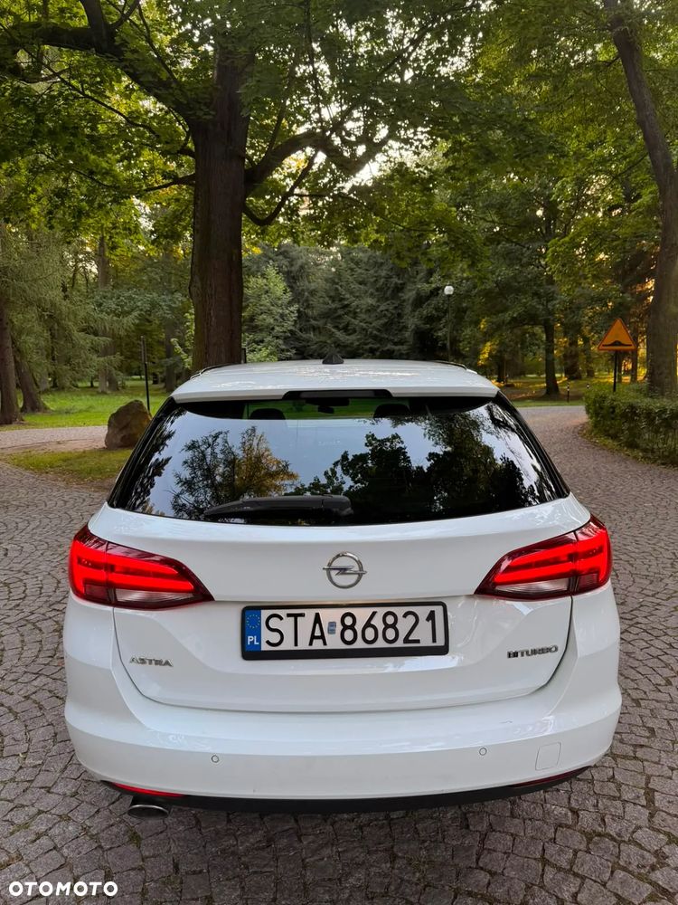 Opel Astra 1.6 CDTI Dynamic S&S - 4