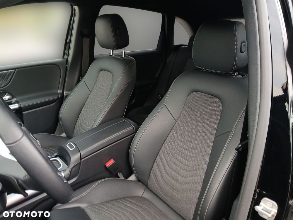 Mercedes-Benz Klasa B 200 mHEV Progressive 7G-DCT - 19