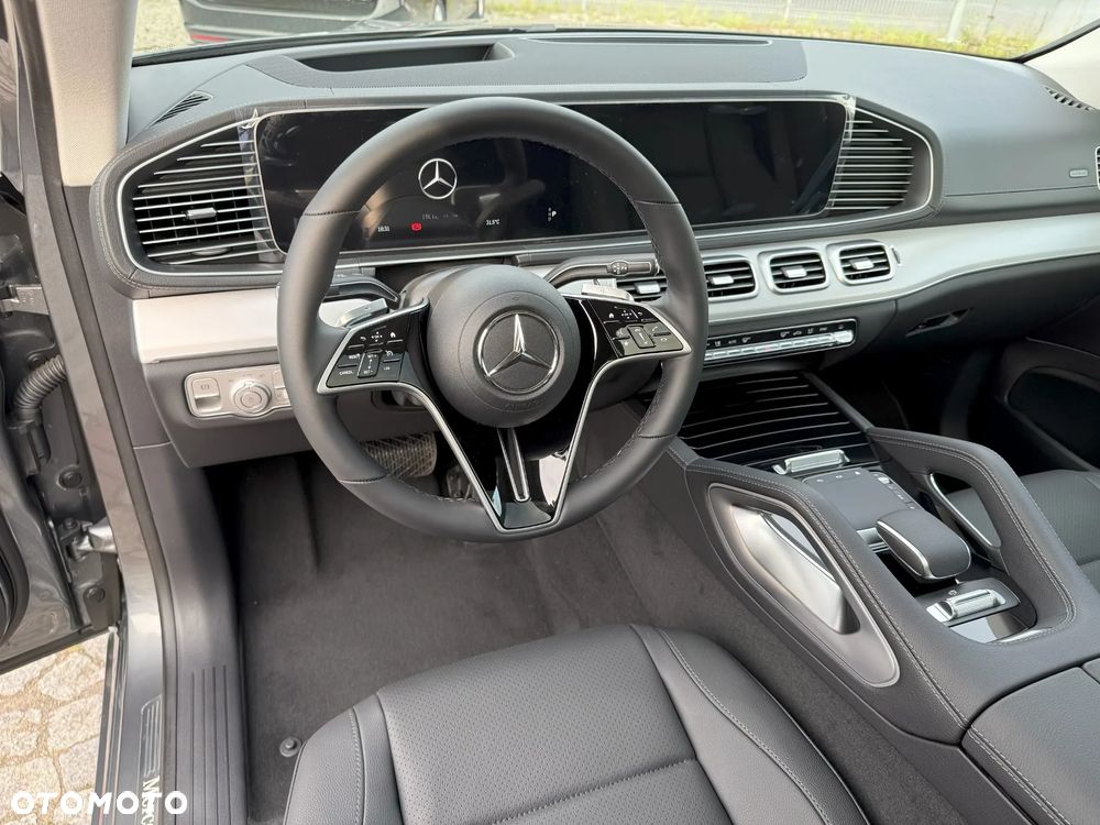 Mercedes-Benz GLE - 15