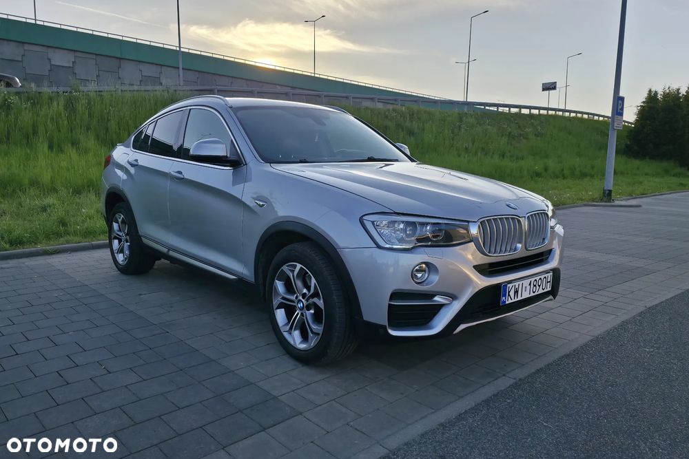 BMW X4 xDrive20d xLine - 1