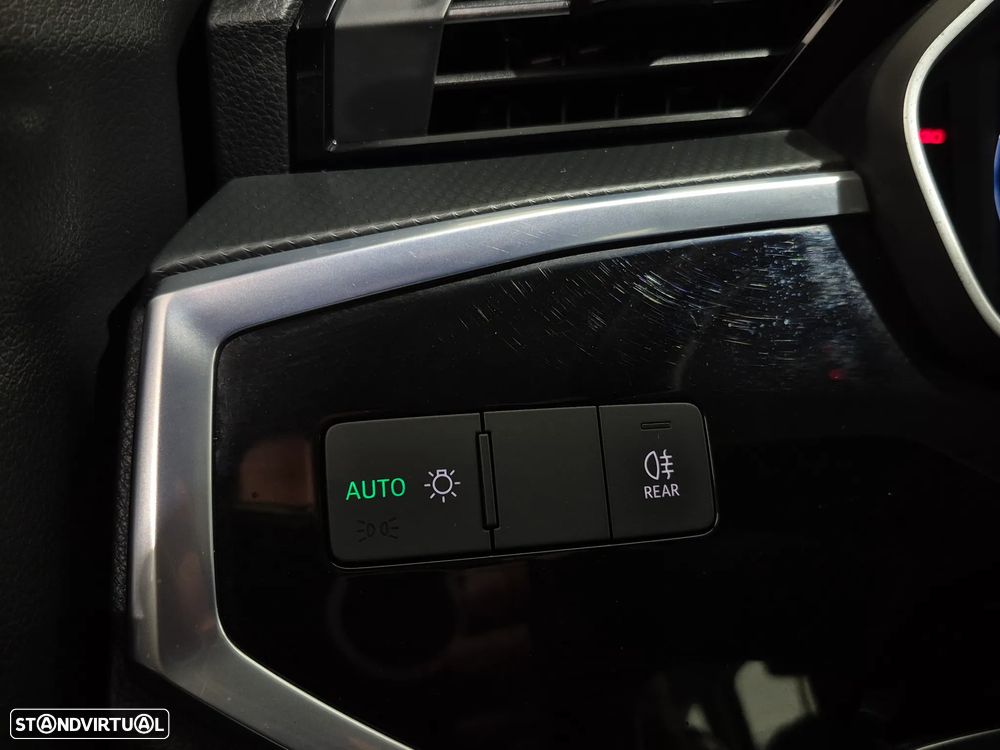 Audi Q3 40 TDI quattro S tronic - 23