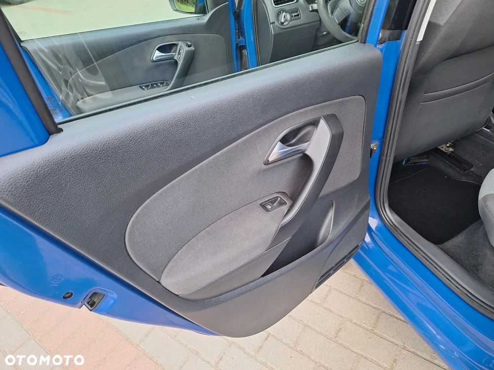 Volkswagen Polo 1.4 Style - 23