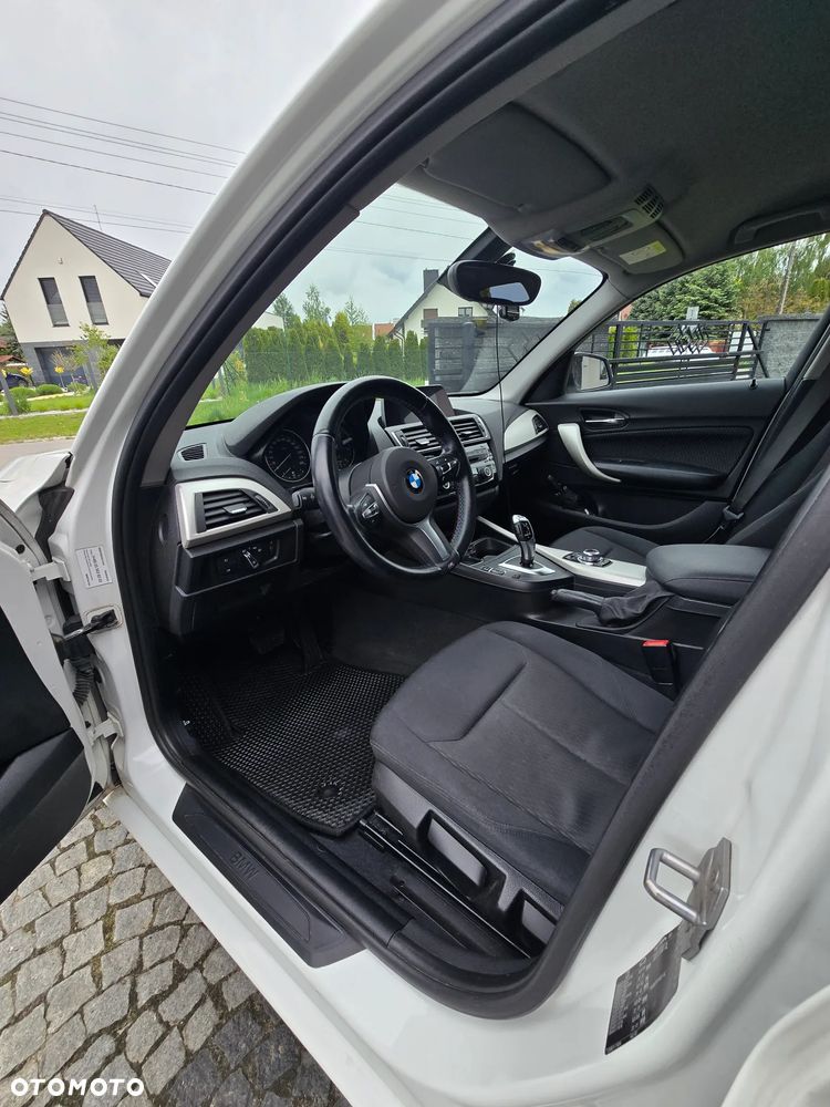 BMW Seria 1 118i - 15