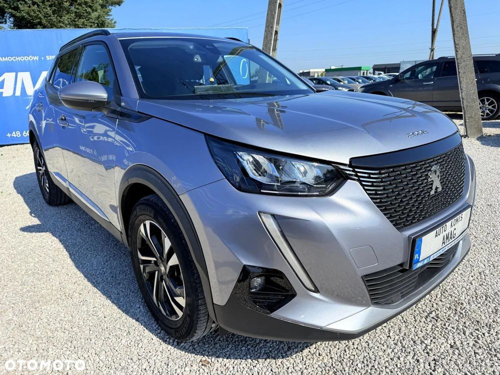 Peugeot 2008 1.2 PureTech Allure S&S EAT8 - 4