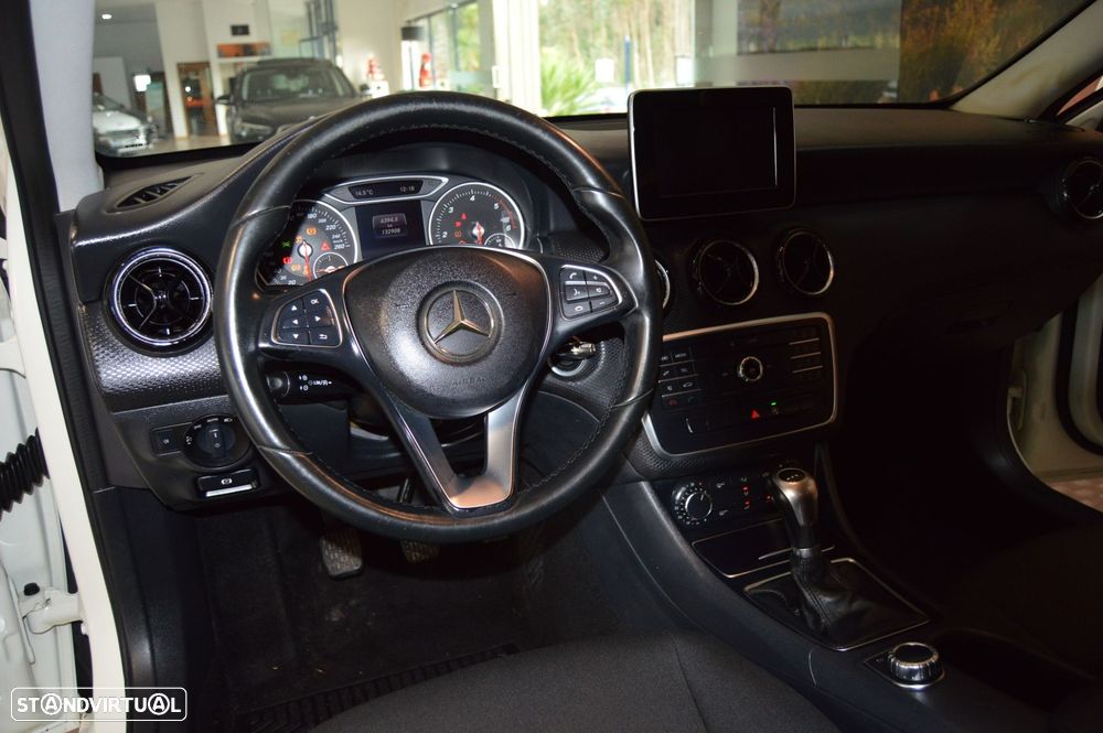 Mercedes-Benz A 160 d Activity Edition - 26