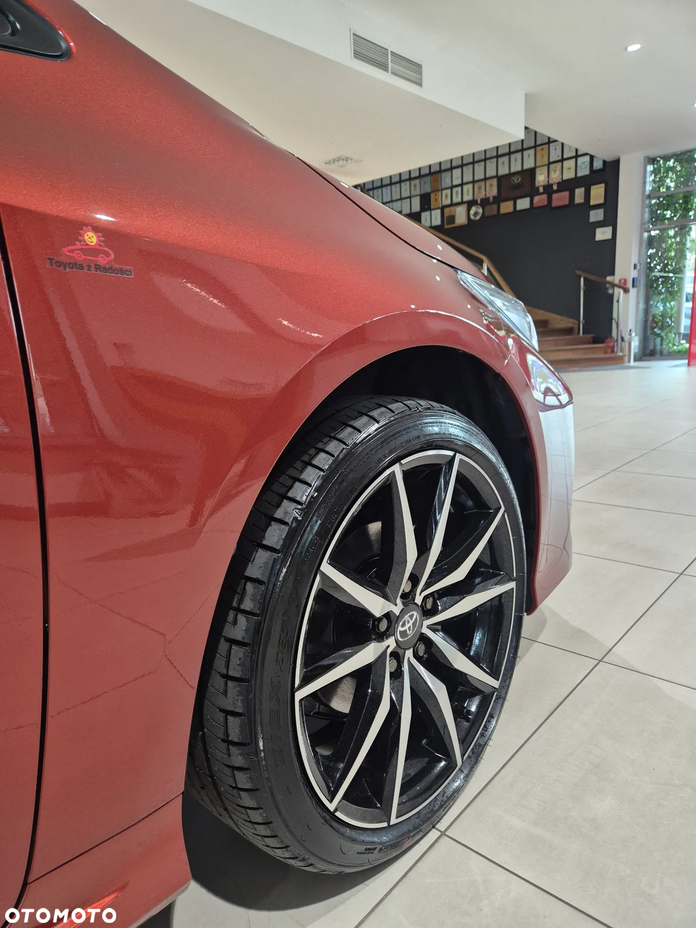 Toyota Corolla 1.8 Hybrid GR Sport - 6