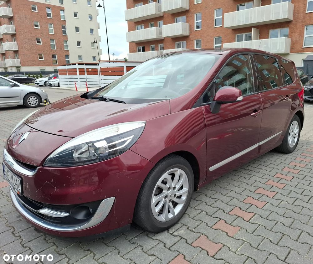 Renault Scenic - 1