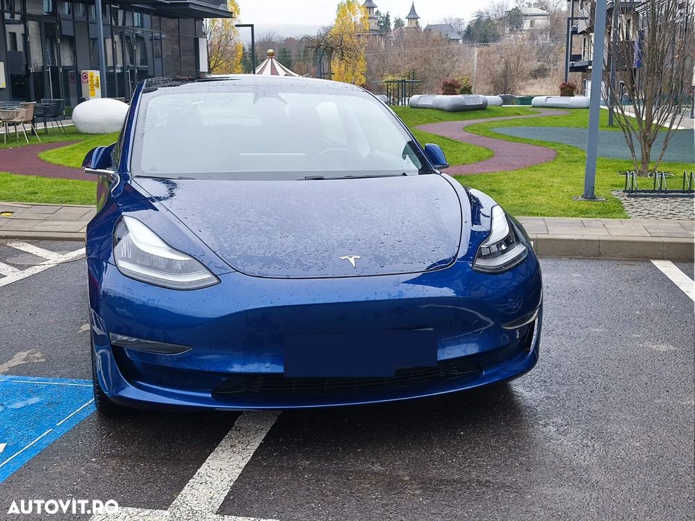 Tesla Model 3 Langstreckenbatterie Allradantrieb Dual Motor Performance - 2