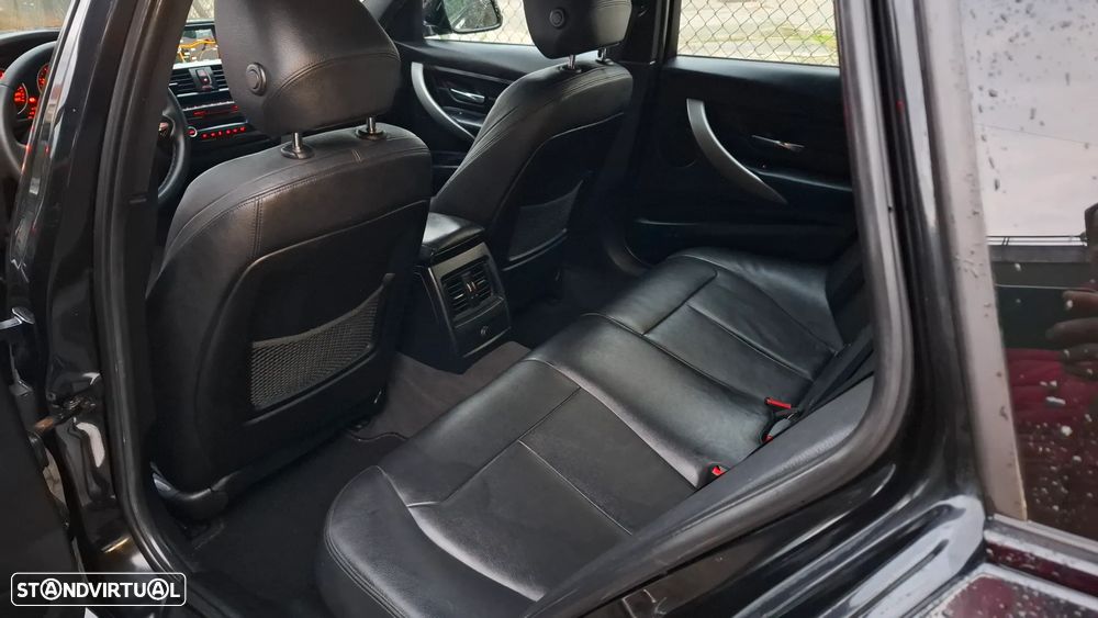 BMW 320 d Touring Auto Pack M - 28