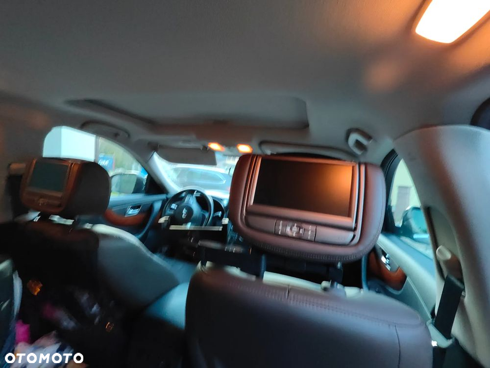 Infiniti QX70 3.7 AWD Ultimate - 9