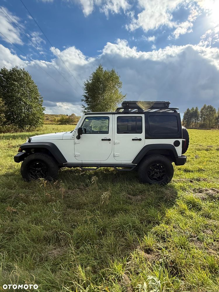 Jeep Wrangler 2014 photo 4