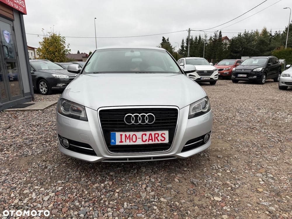 Audi A3 Sportback 2011 photo 5