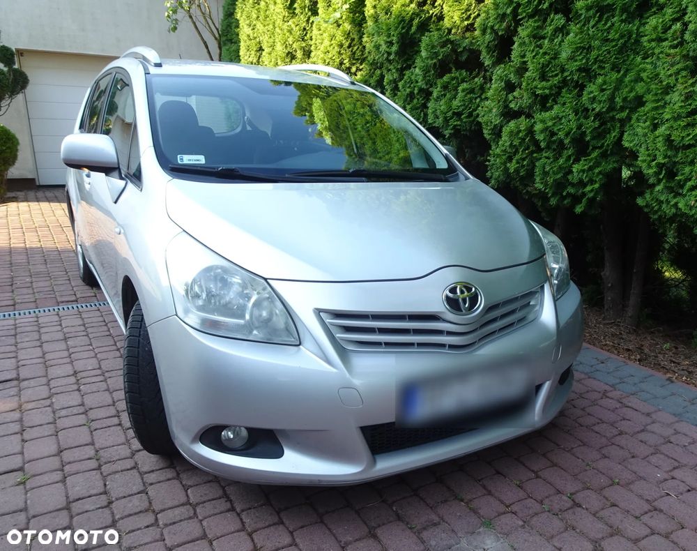 Toyota Verso 2.0 D-4D Sol 7os - 3