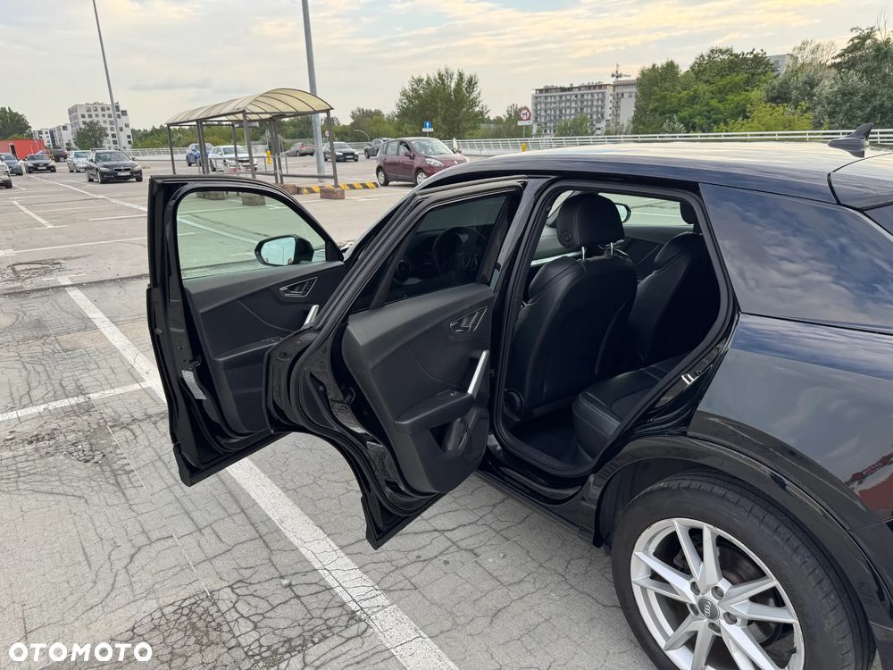 Audi Q2 35 TDI Quattro S tronic S line - 23