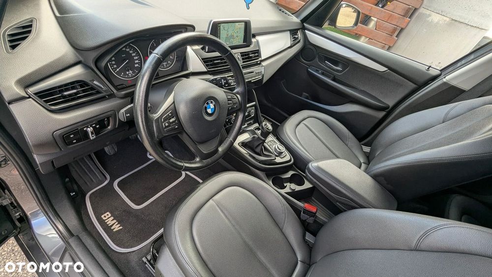BMW Seria 2 216d Advantage - 14