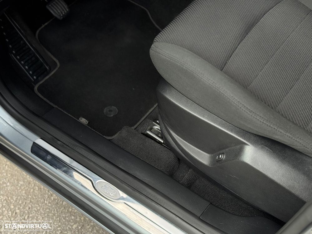 Ford S-Max 1.6 EcoBoost S&S Trend - 12