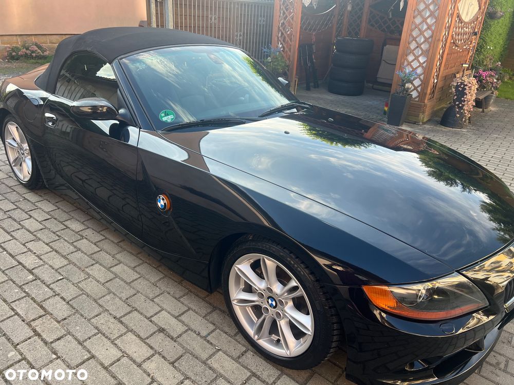 BMW Z4 2.5i - 19