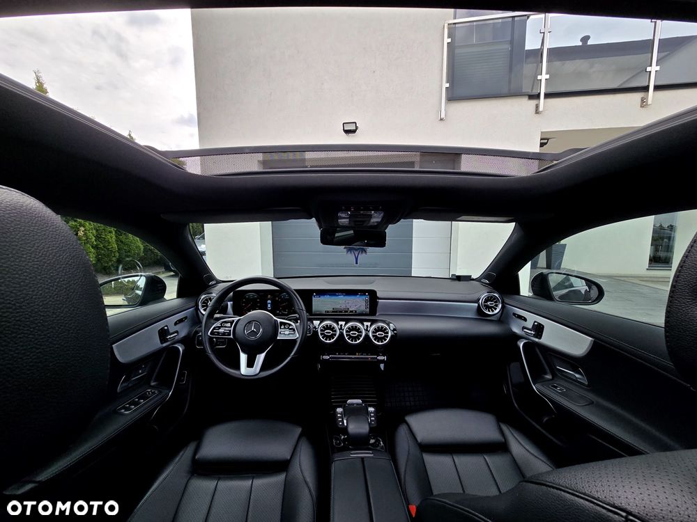 Mercedes-Benz CLA 220 AMG Line 7G-DCT - 32