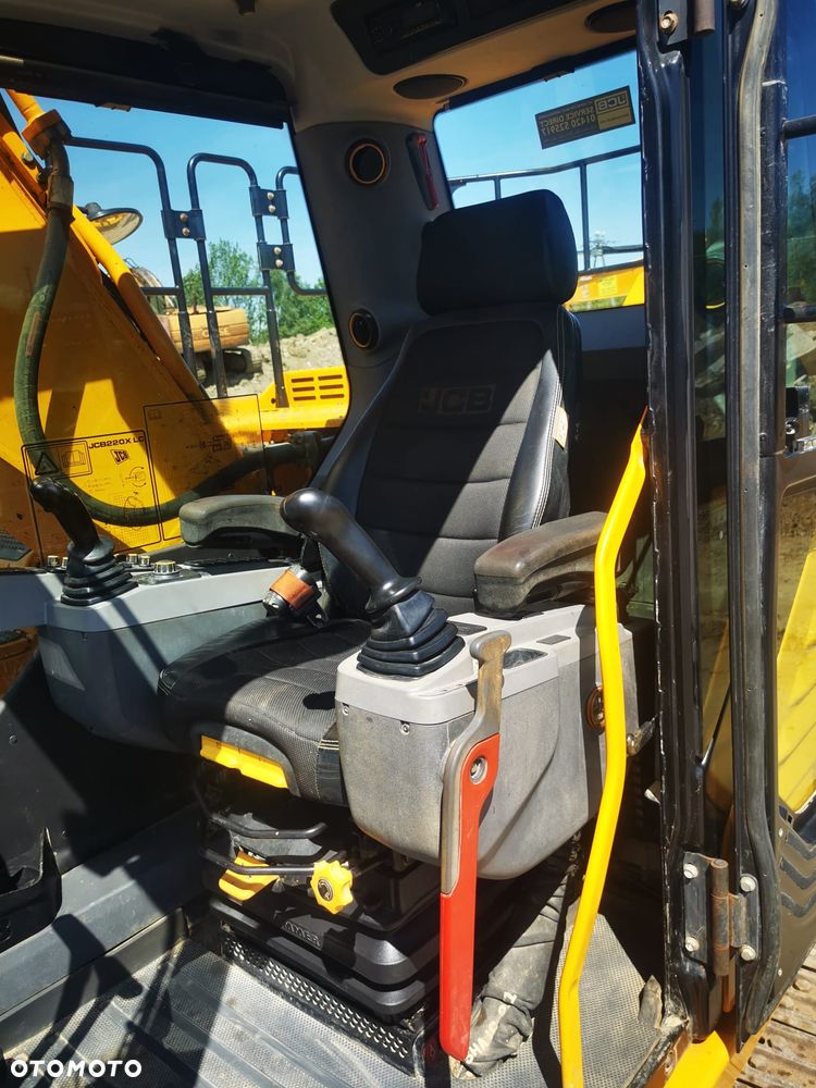 JCB 220 X lc 7320 MTH 2020 rok - 25