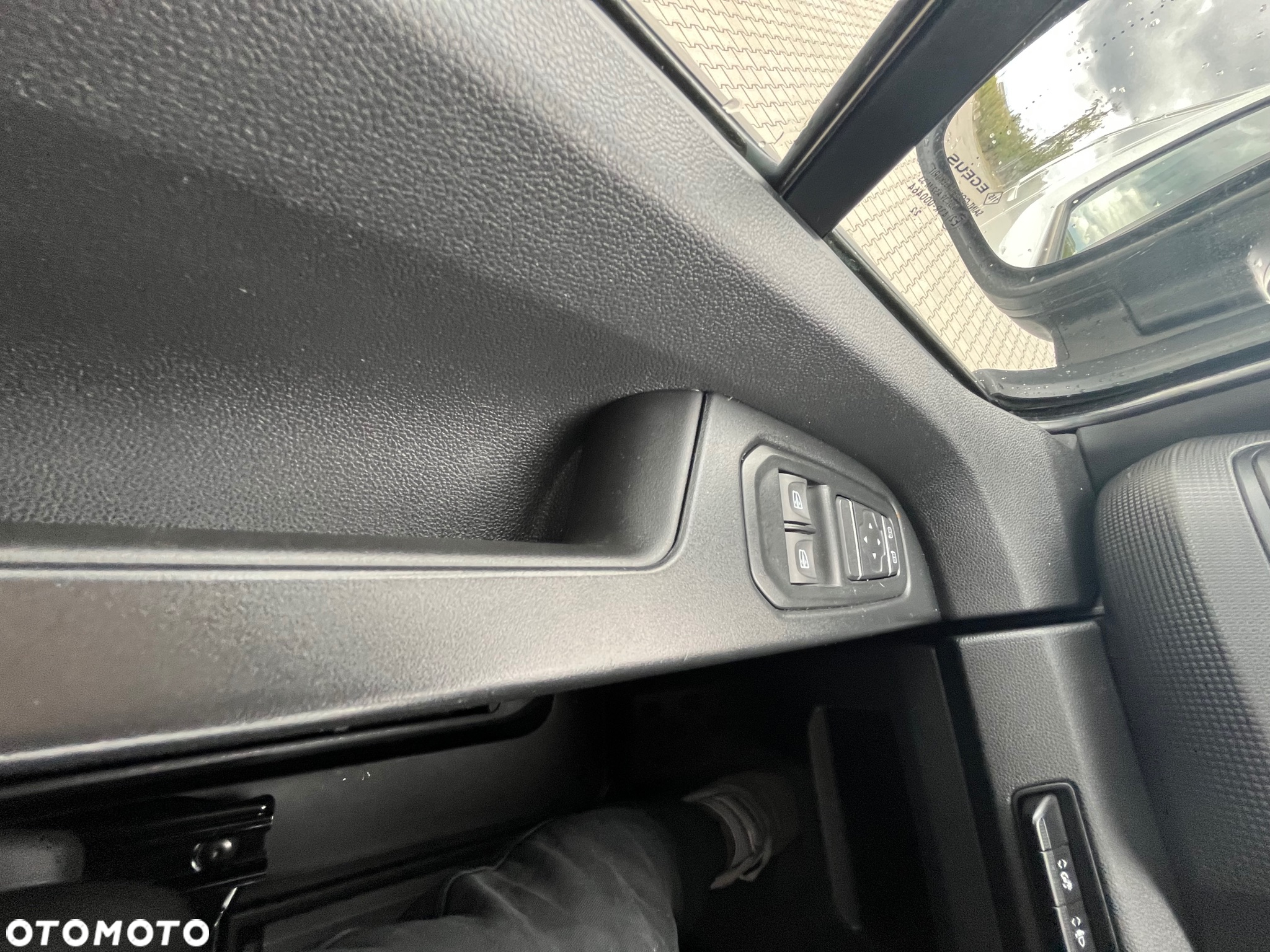 Renault Trafic - 18