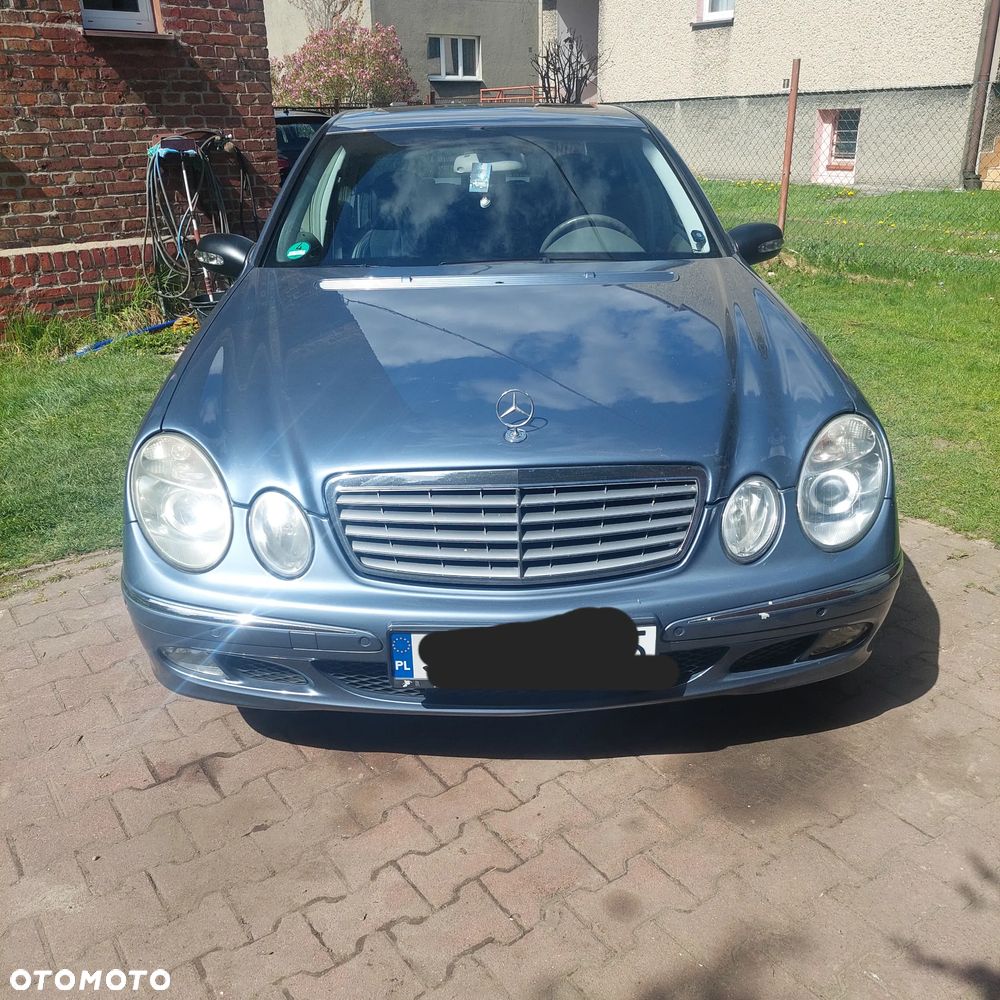 Mercedes-Benz Klasa E - 1